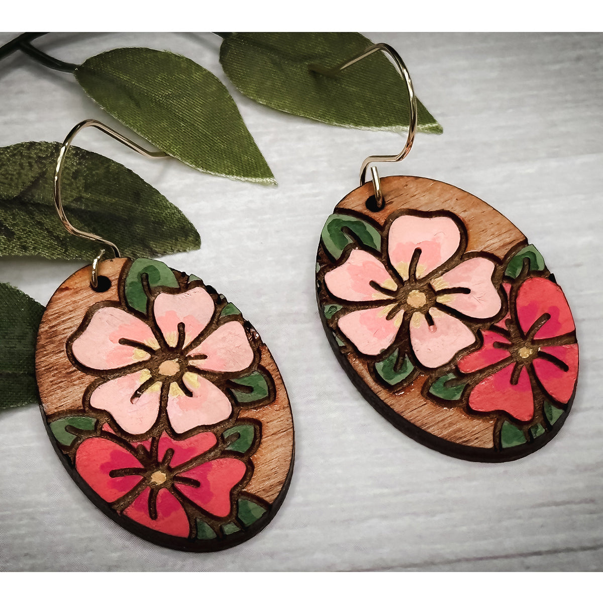 Delicate Lucite 3 Flower Dangle Earrings - Ciao Bella Jewelry