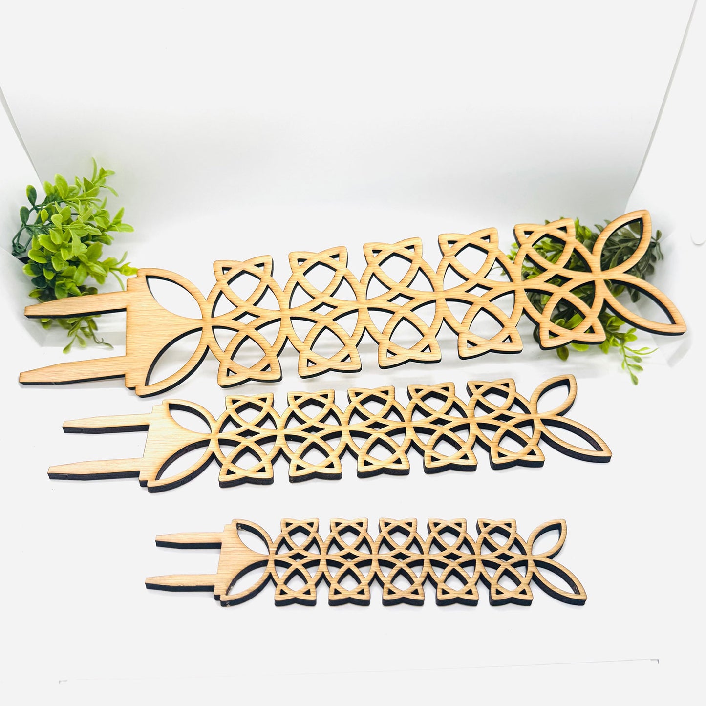 Geometric Plant Trellis Style #5 (Set of 3) - Glowforge
