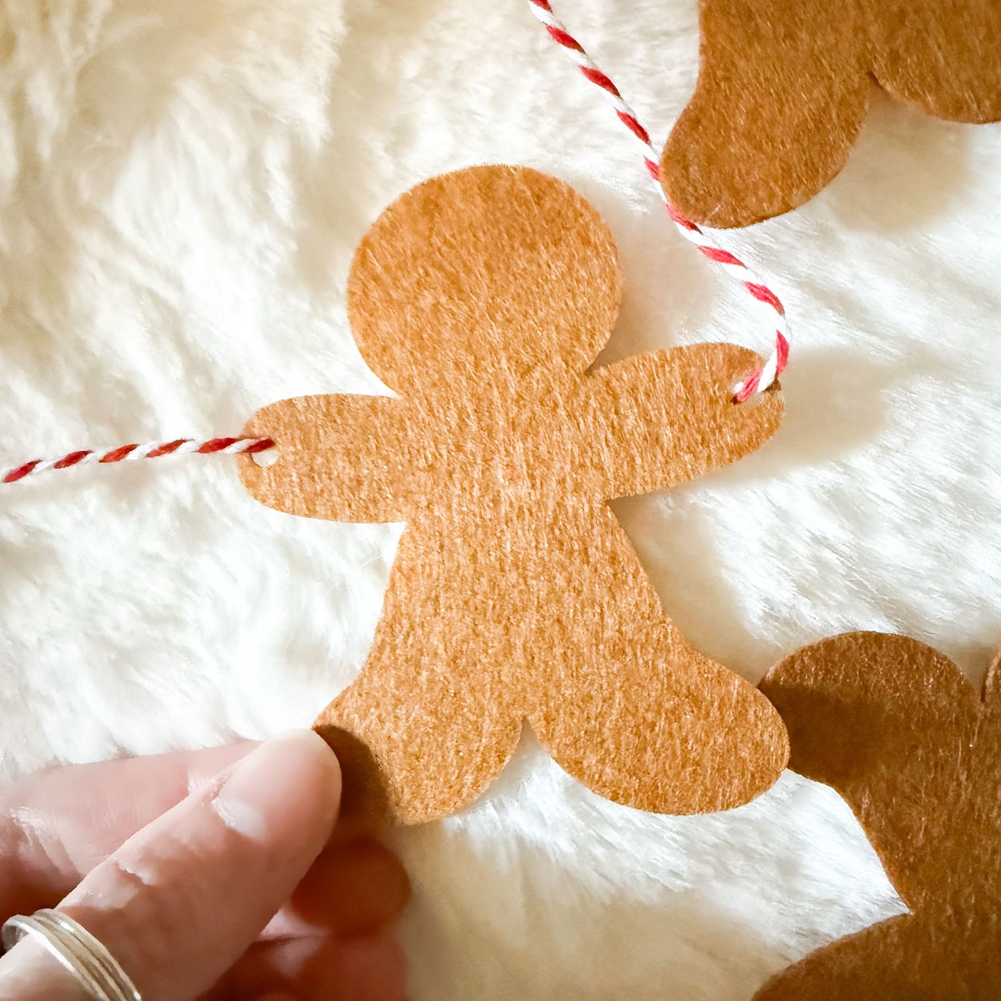 Gingerbread Man Felt Garland - Glowforge