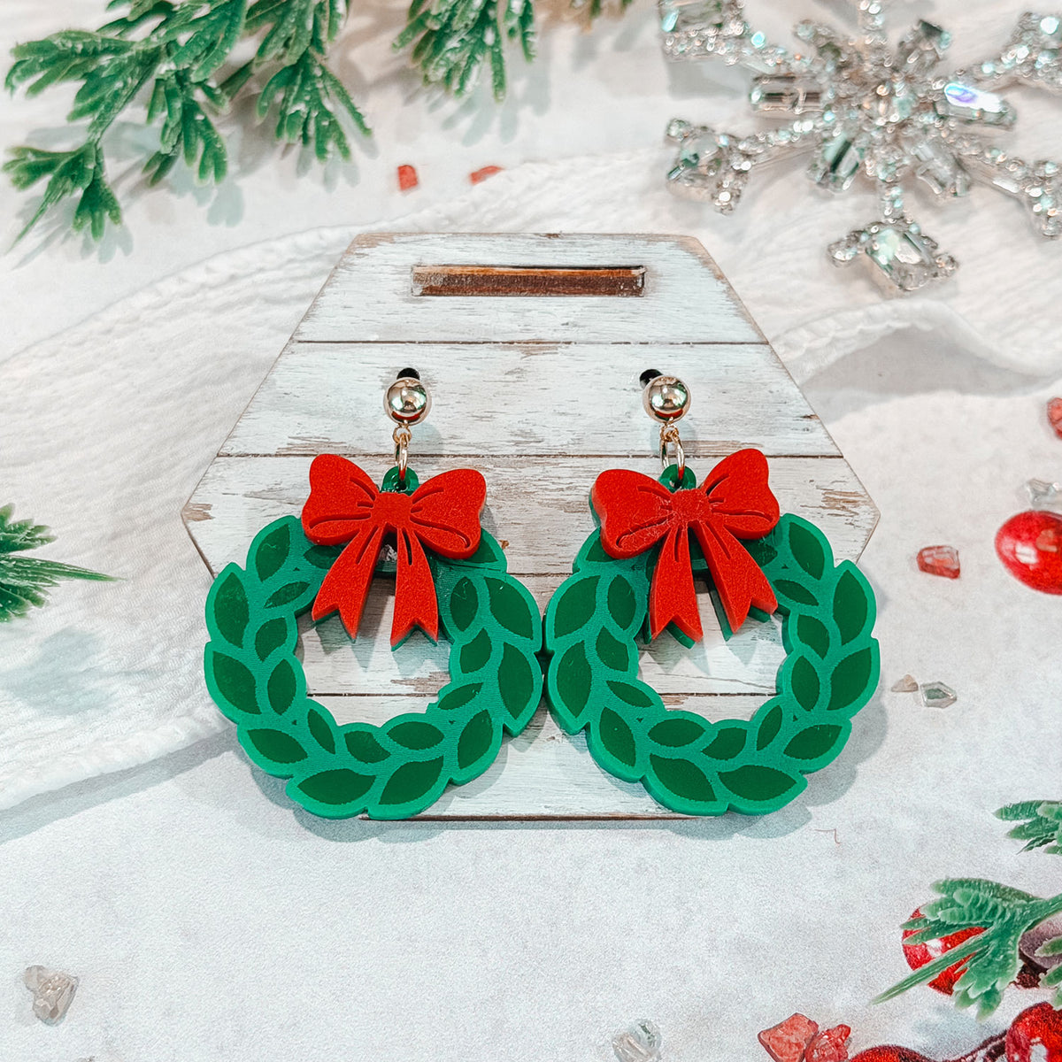 Holiday Wreath Earrings with Layered Bow Accents - Glowforge