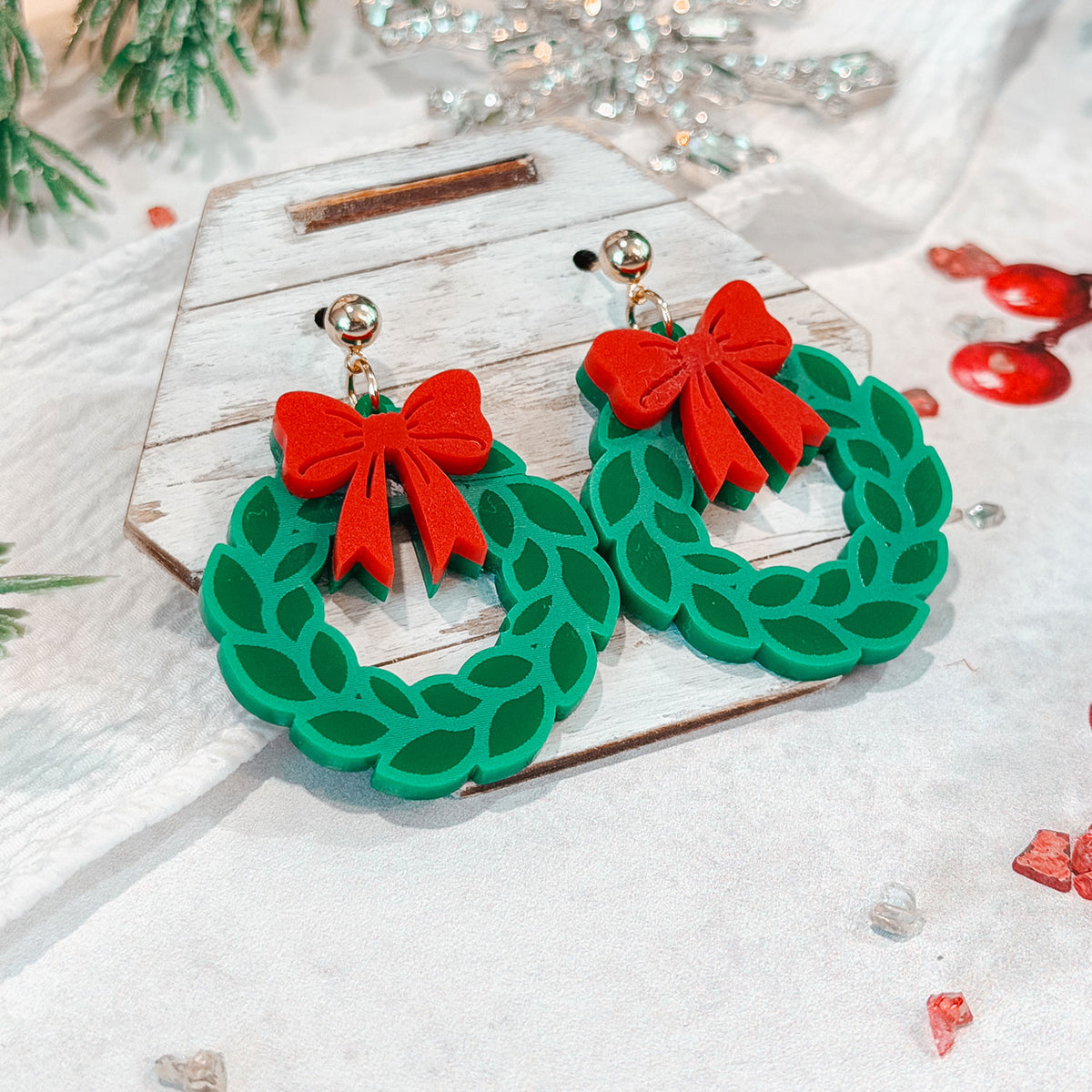 Holiday Wreath Earrings with Layered Bow Accents- Glowforge