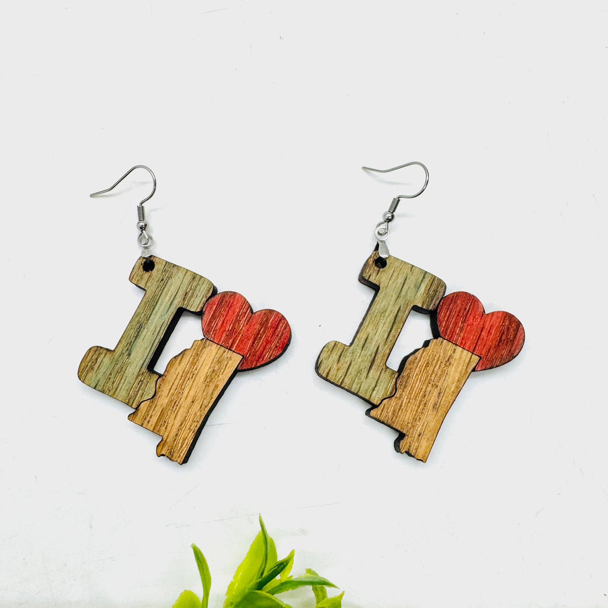 I Heart Mississippi Earrings - State Pride Dangle Earrings - Glowforge