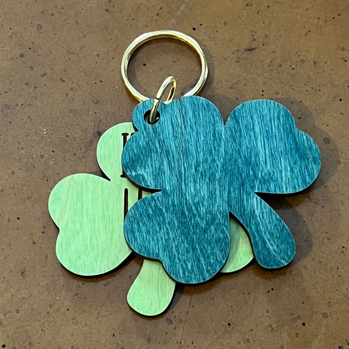 Irish Luck Swing Out Shamrock Keychain