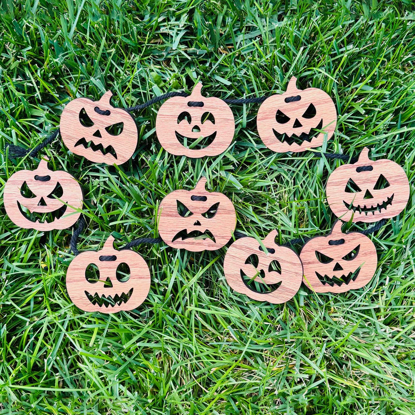 Jack O’ Lantern Garland Halloween Pumpkin Faces - Glowforge