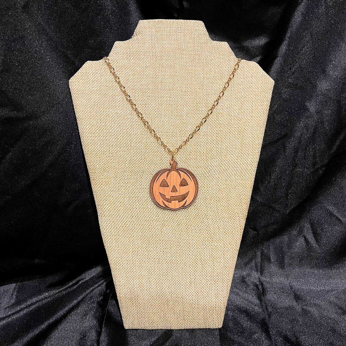 Jack-O-Lantern Necklace Pendant - Glowforge