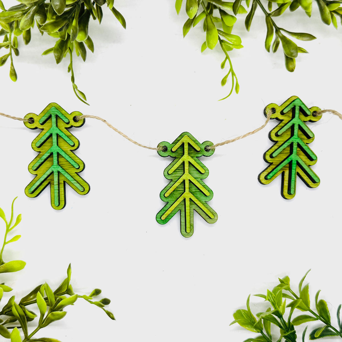 Layered Christmas Tree Garland #2 - Glowforge
