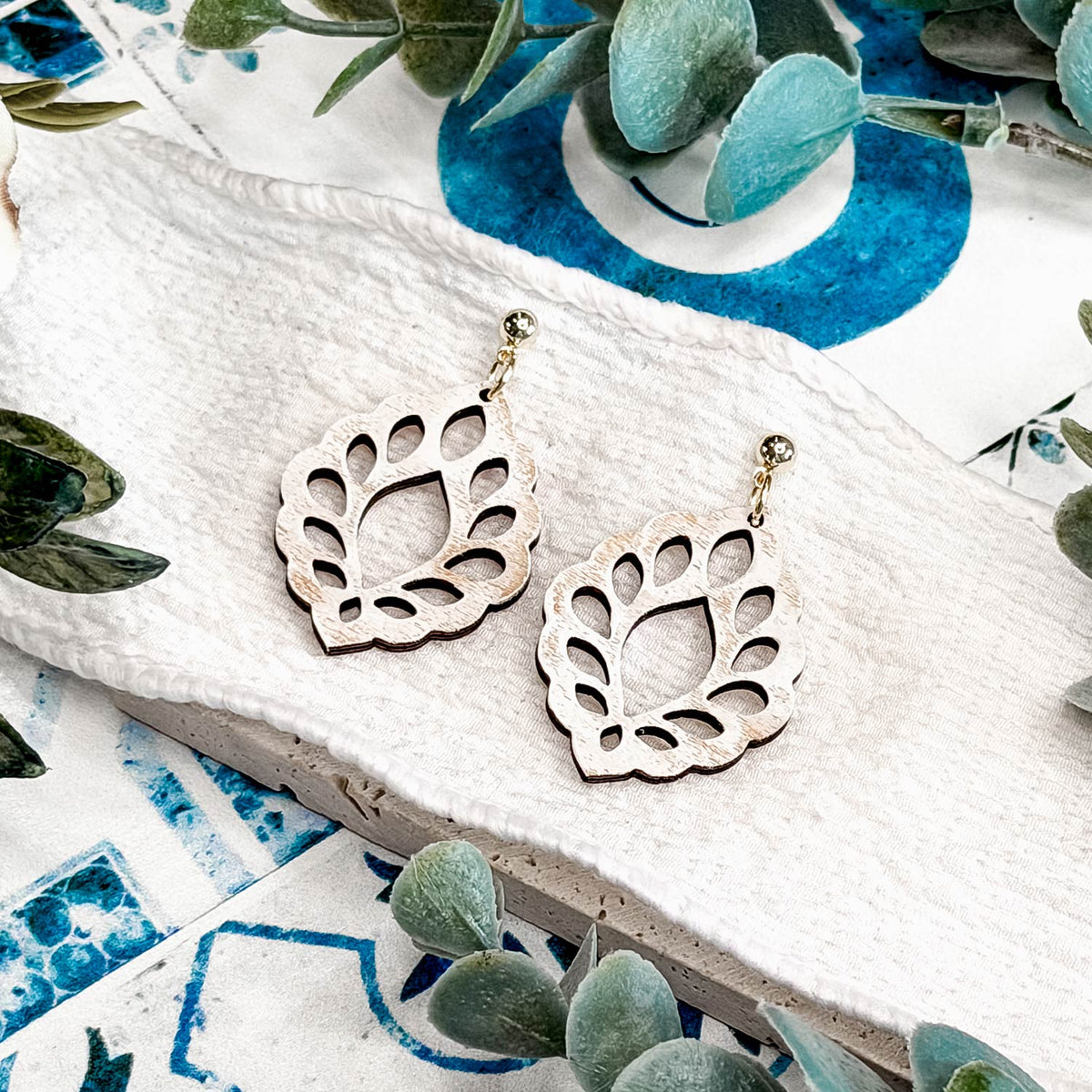 Leaf Pattern Teardrop Earrings - Glowforge