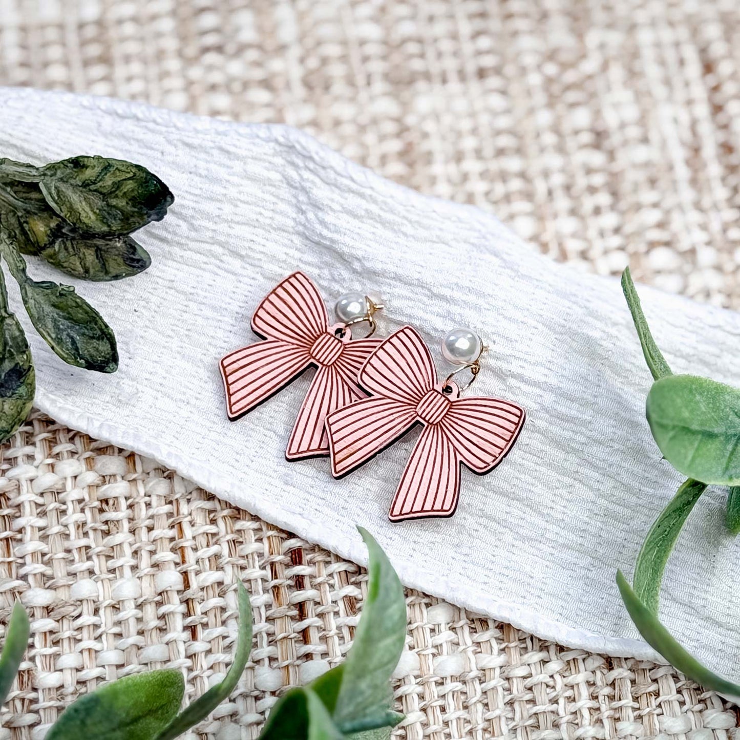 Lined Bow Earrings with Engraved Details - Glowforge