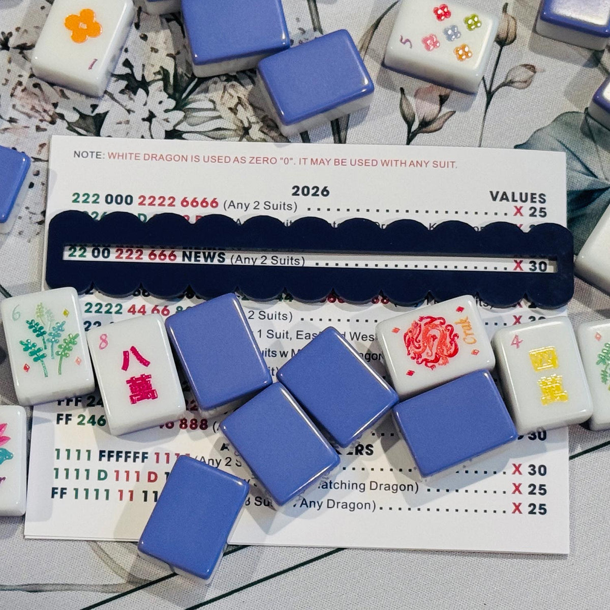Mahjong Line Reader with Scalloped Edge - Glowforge