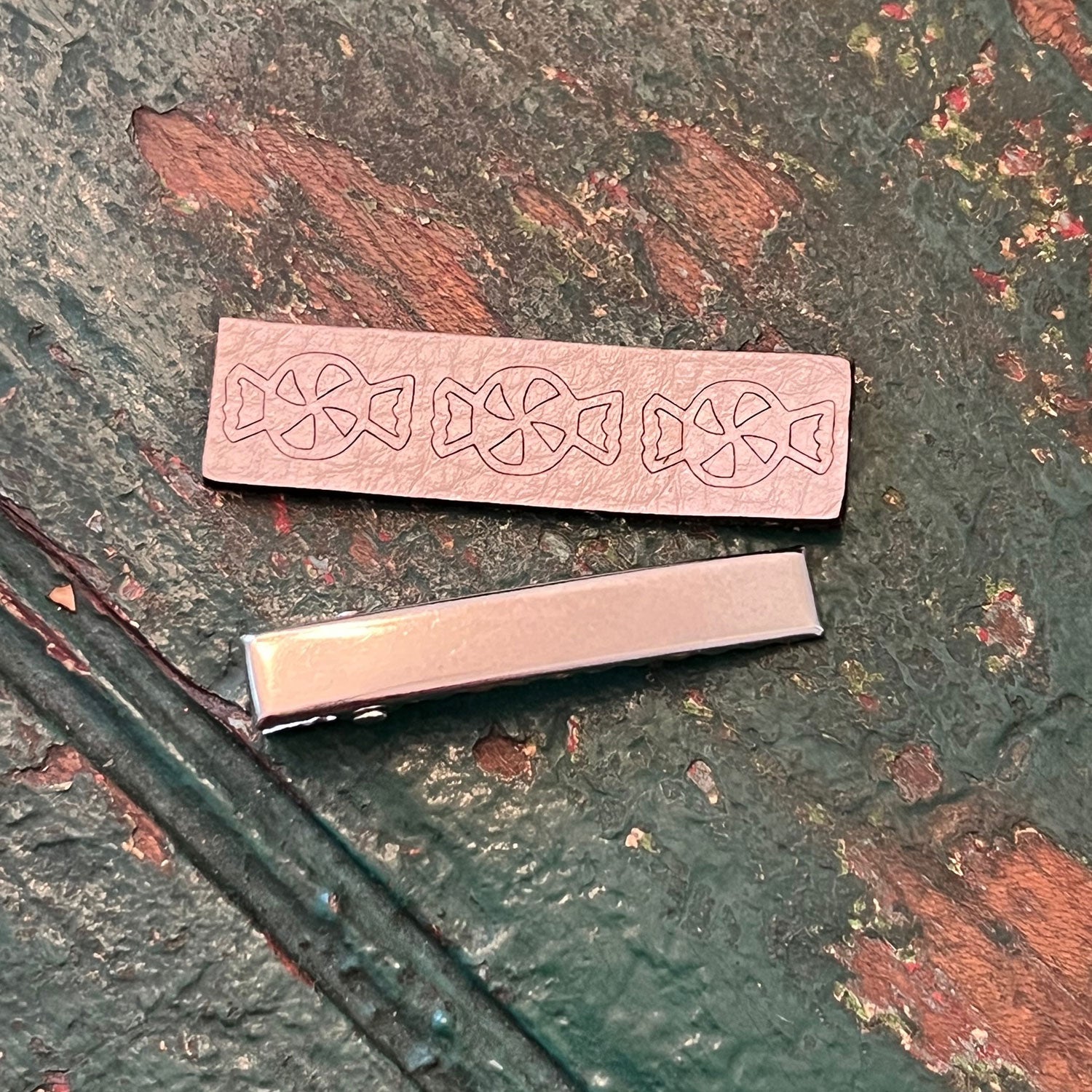 Mini Peppermint Bar Barrette – Glowforge Shop
