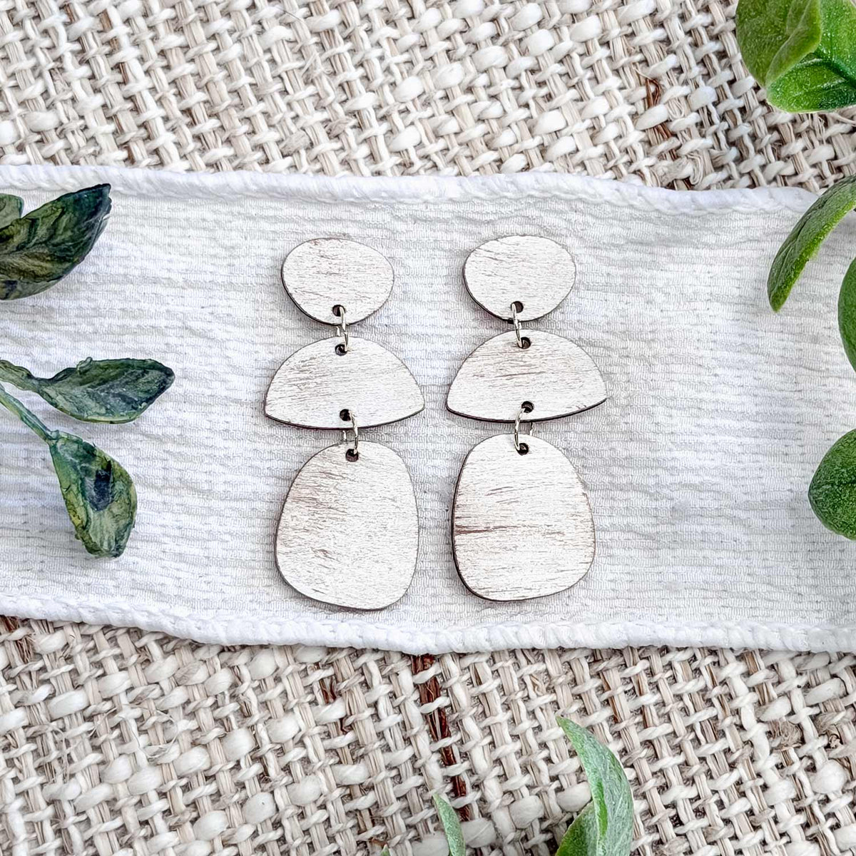 Minimal Oval Drop Dangle Earrings - Glowforge