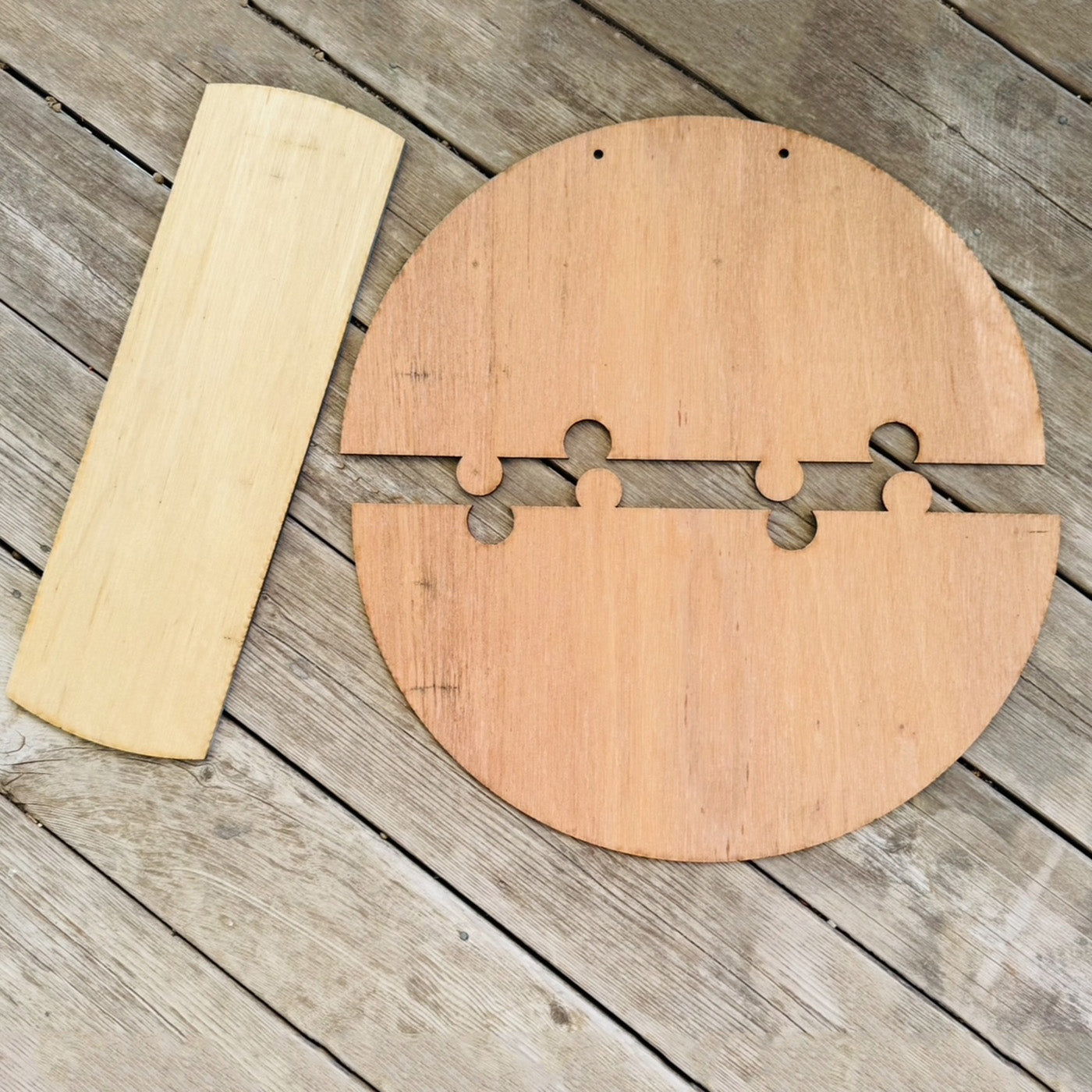 Pawprint HOME 19" Round Door Sign - Glowforge