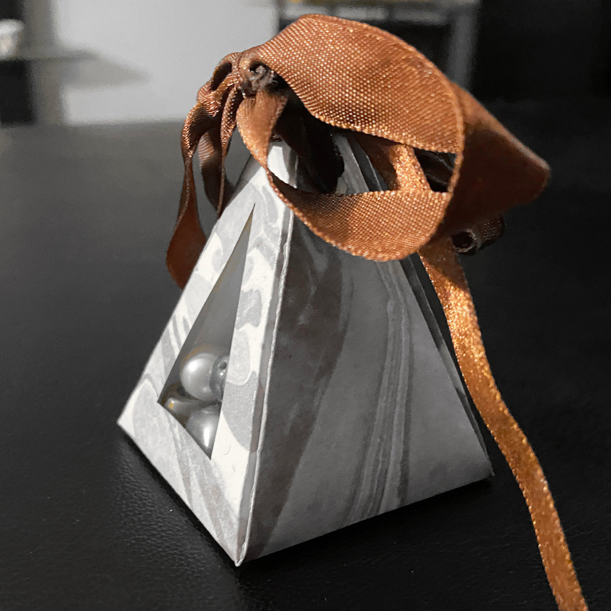 Pyramid Gift Packing Pyramid Folding Gift Box – Glowforge Shop