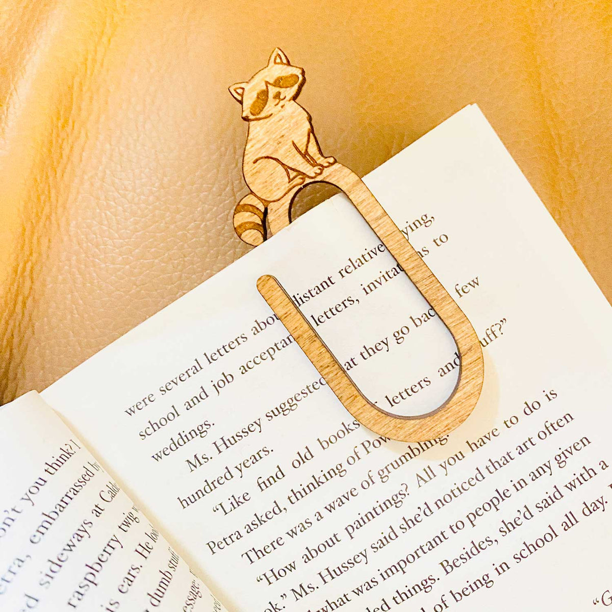 Raccoon Paperclip Bookmark - Glowforge