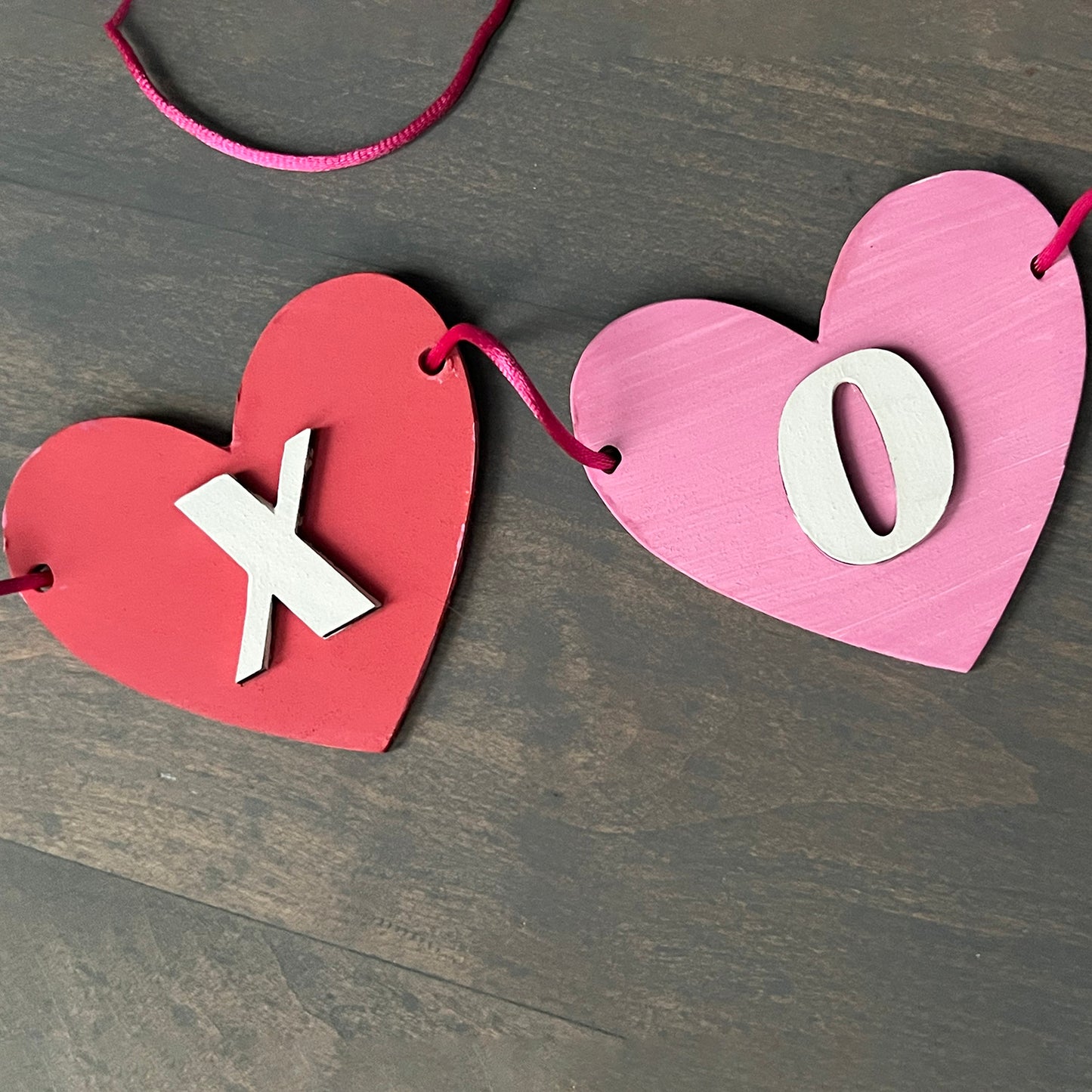 Resizable XOXO Heart Bunting