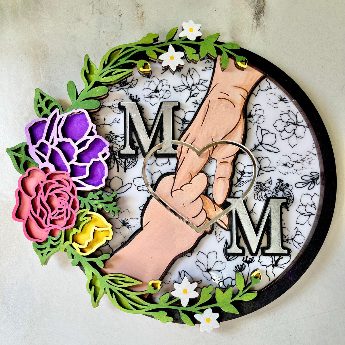 Round Floral MOM Wall Hanger - Glowforge