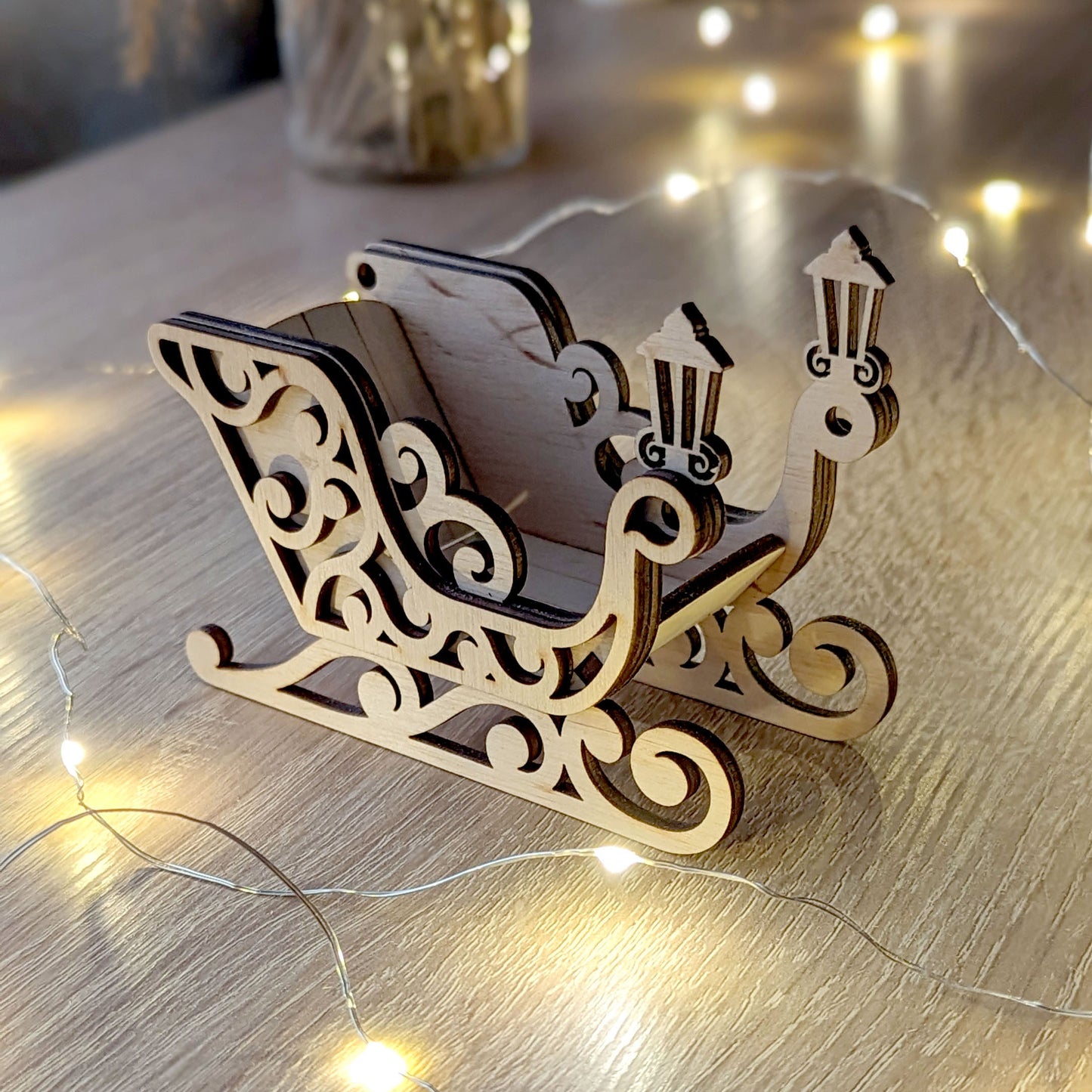 Santa's Sleigh - Festive Christmas Decoration