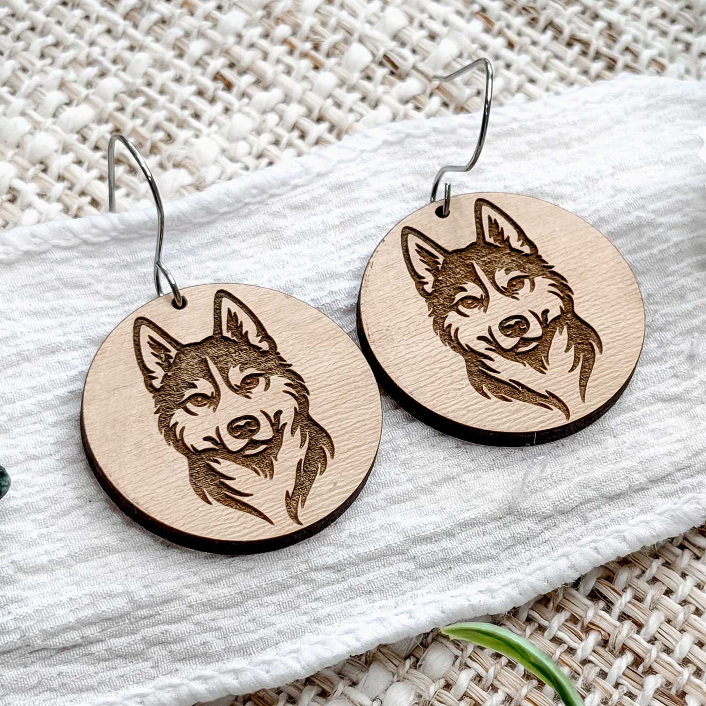 Siberian Husky Engraved Disc Earrings - Glowforge