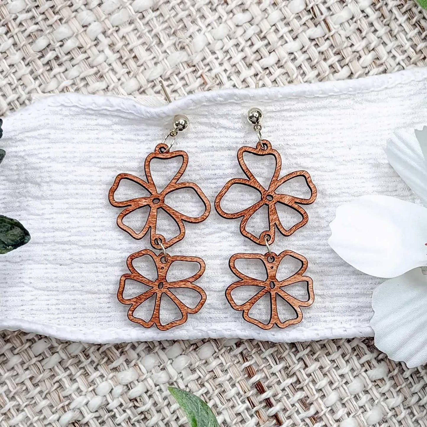 Simple Flower Dangle Earrings Set - Glowforge