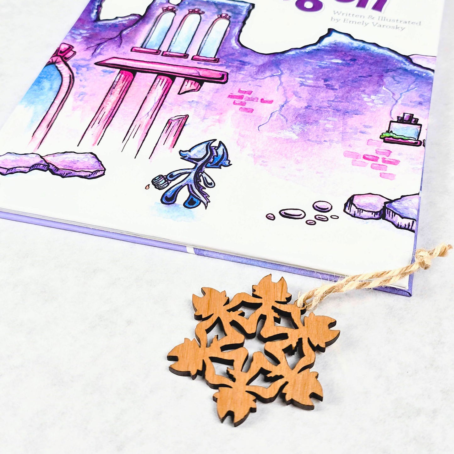 Skoshie & Friends Characters Paper Snowflake Christmas Tree Ornaments (Set of 4) - Glowforge
