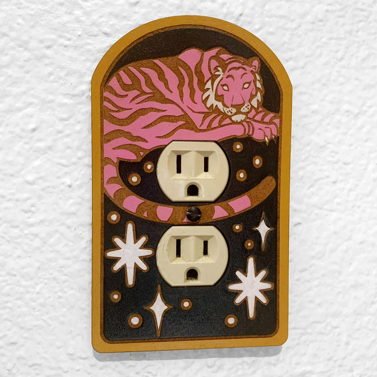 Tiger Outlet Cover - Glowforge