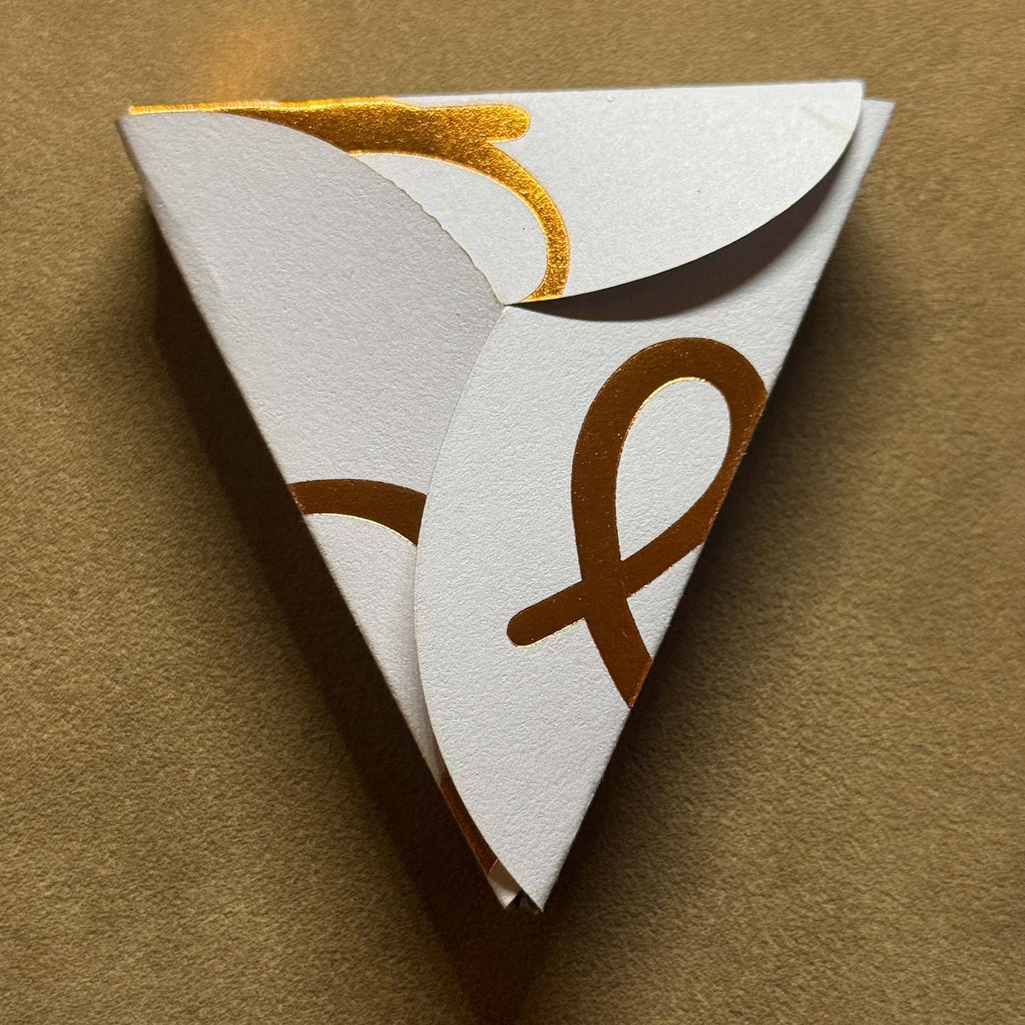 Triangle Curve Box - Glowforge