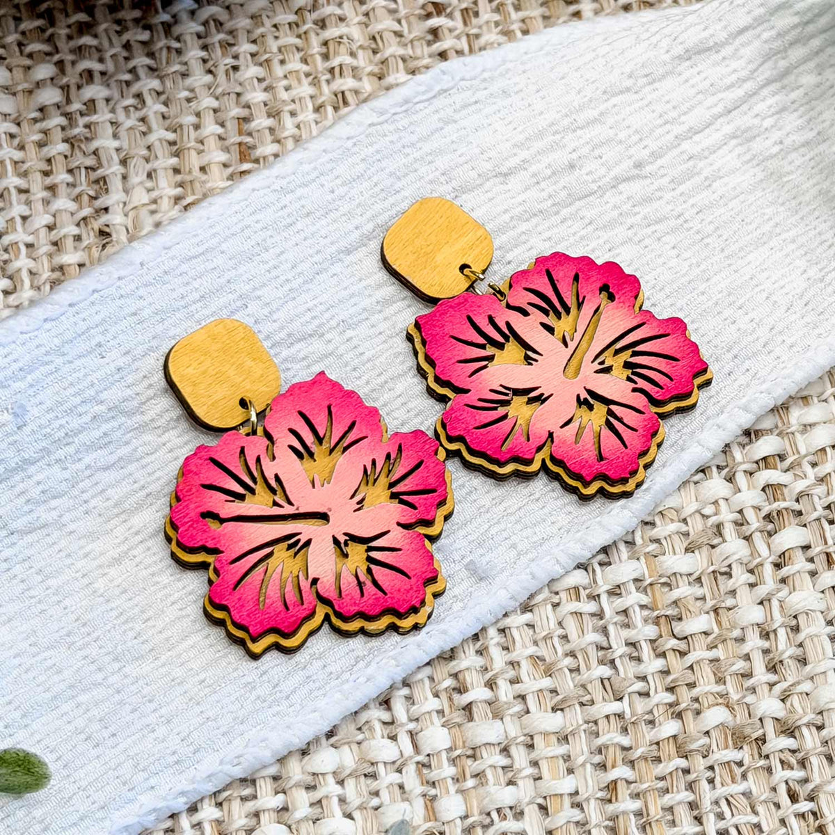 Tropical Hibiscus Dangle Earrings - Glowforge