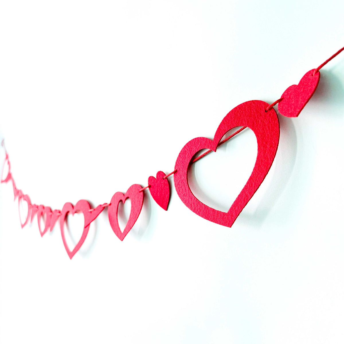 Valentine Felt Heart Garland - Glowforge
