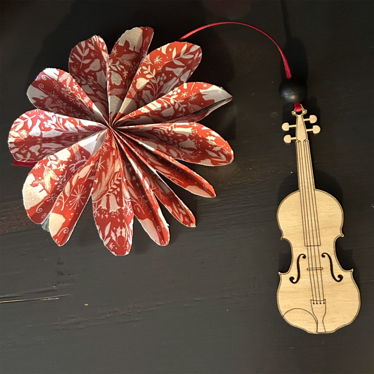 Very Realistic Violin Ornament - Glowforge