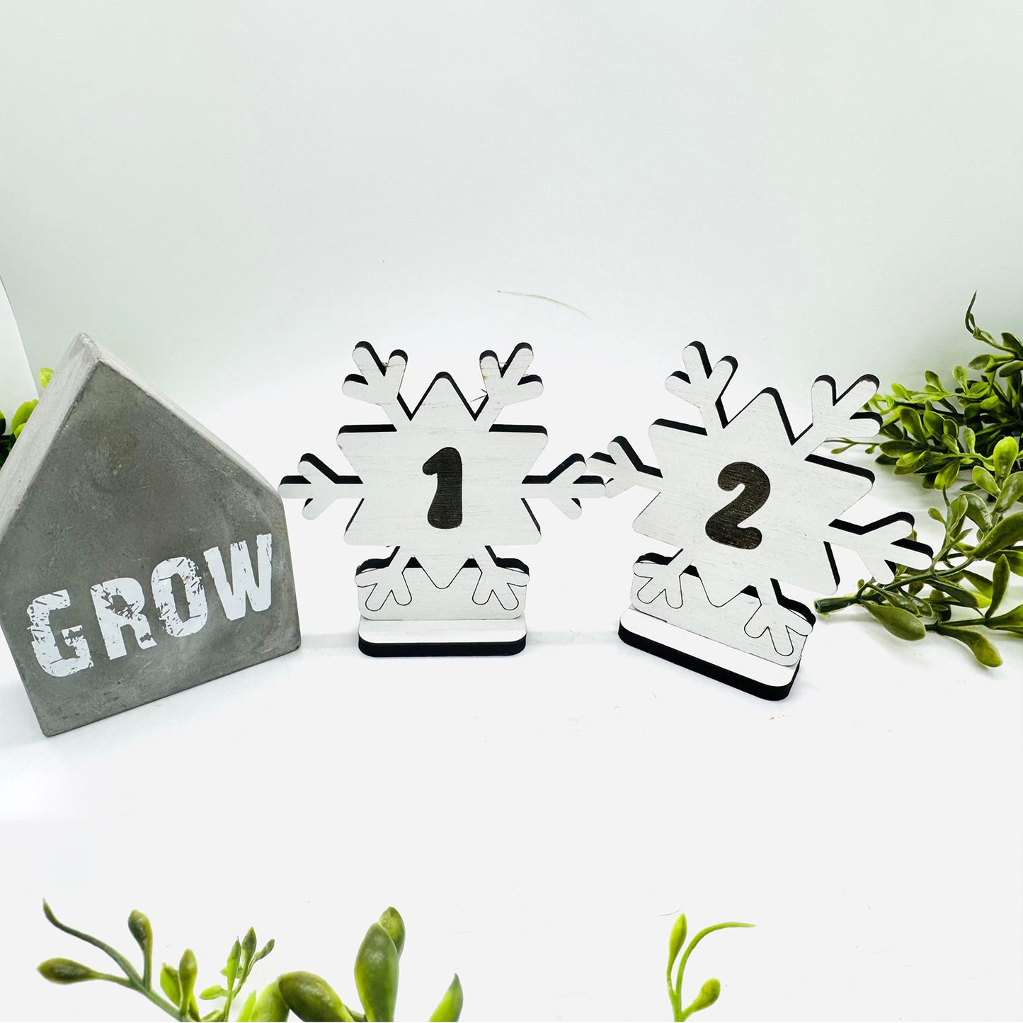 Winter Snowflake Table Numbers (Set of 12) - Glowforge