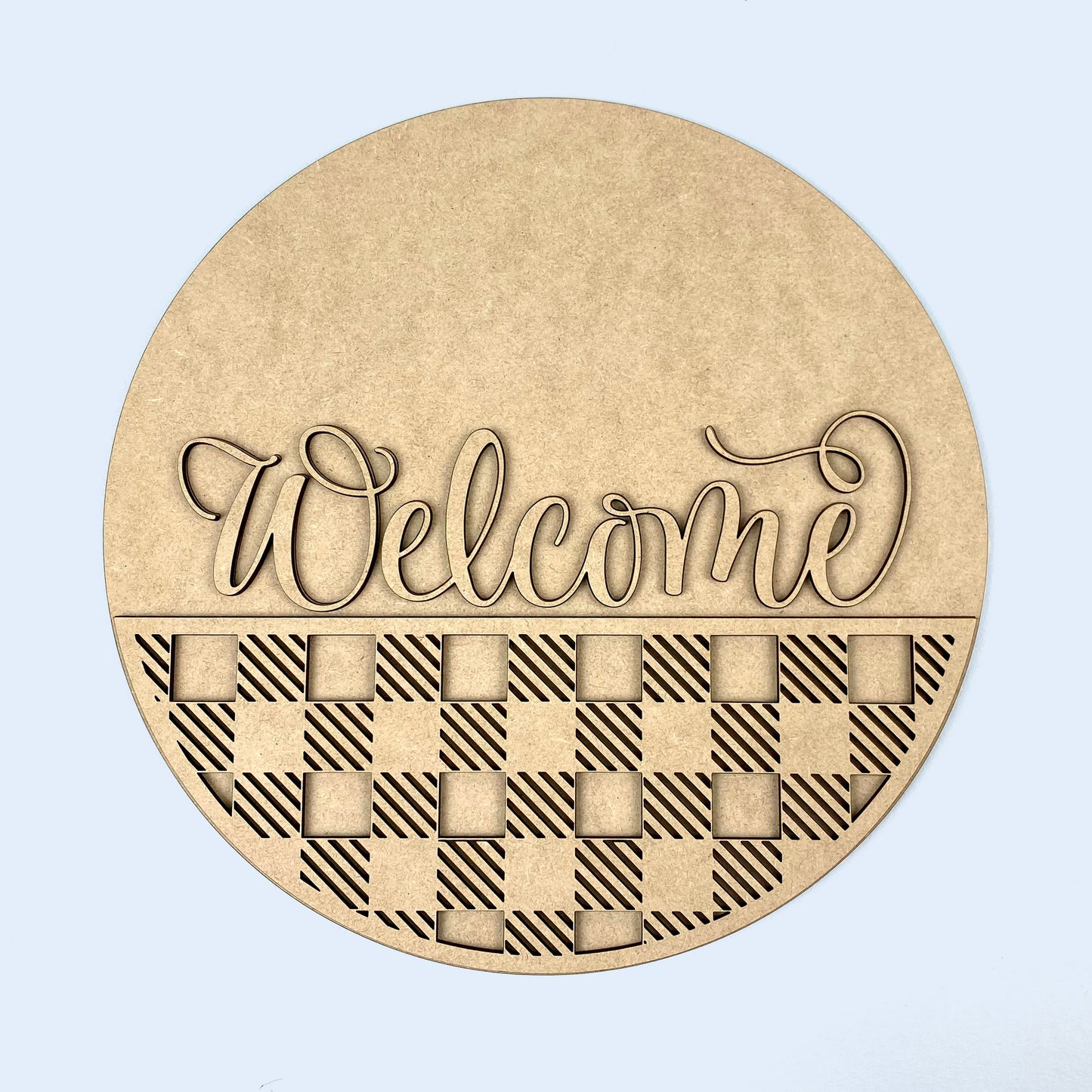 Rounded "Welcome" Sign with Buffalo Plaid Trim