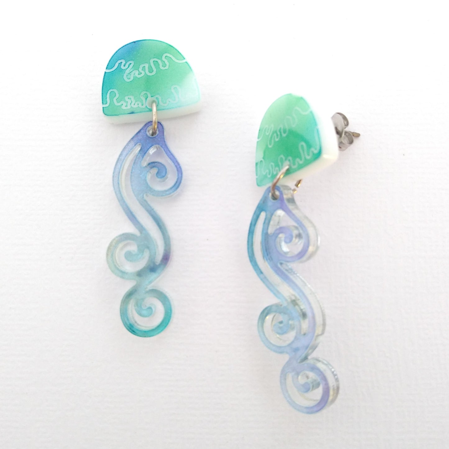 Handmade Beaded Jellyfish Earrings Hypoallergenic Stainless Steel Leverback