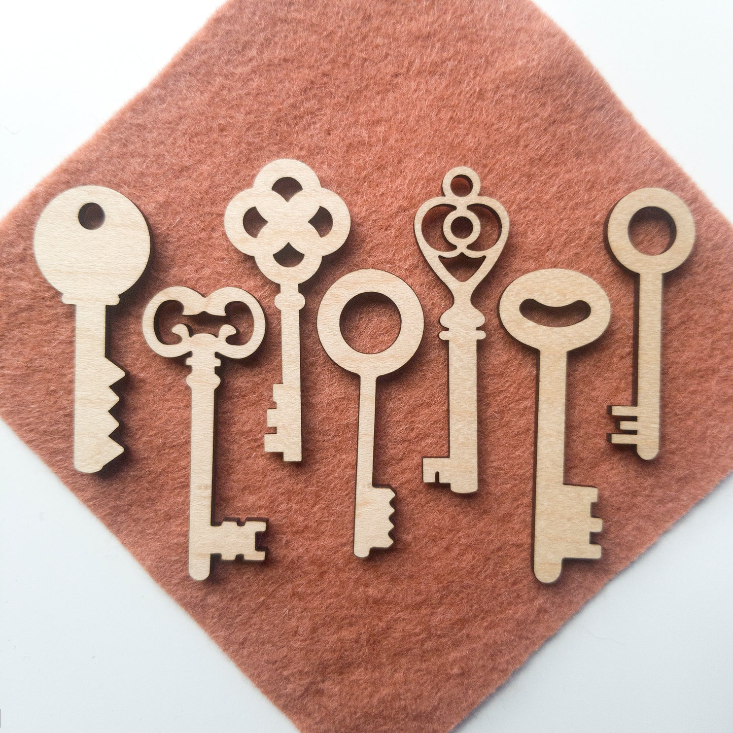 Antique Key Charms (Set of 7)