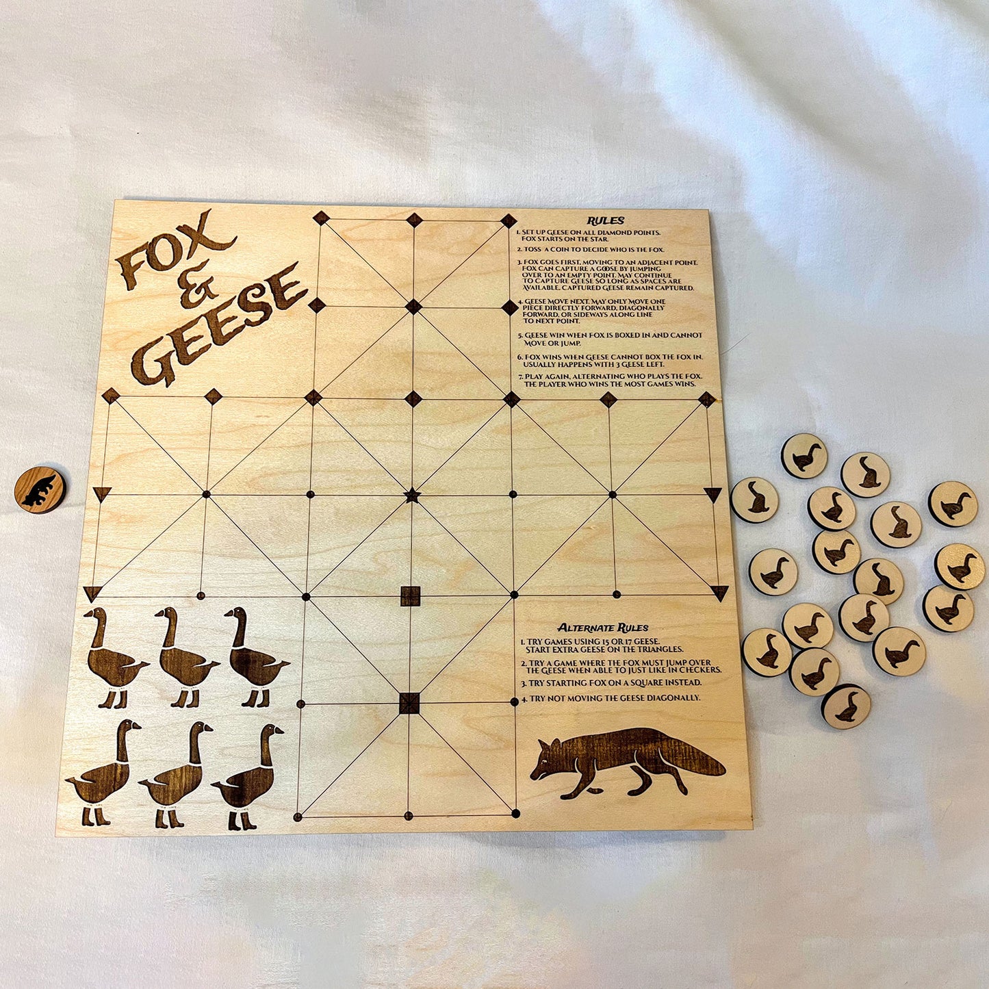Classic Medieval Board Game: Fox & Geese