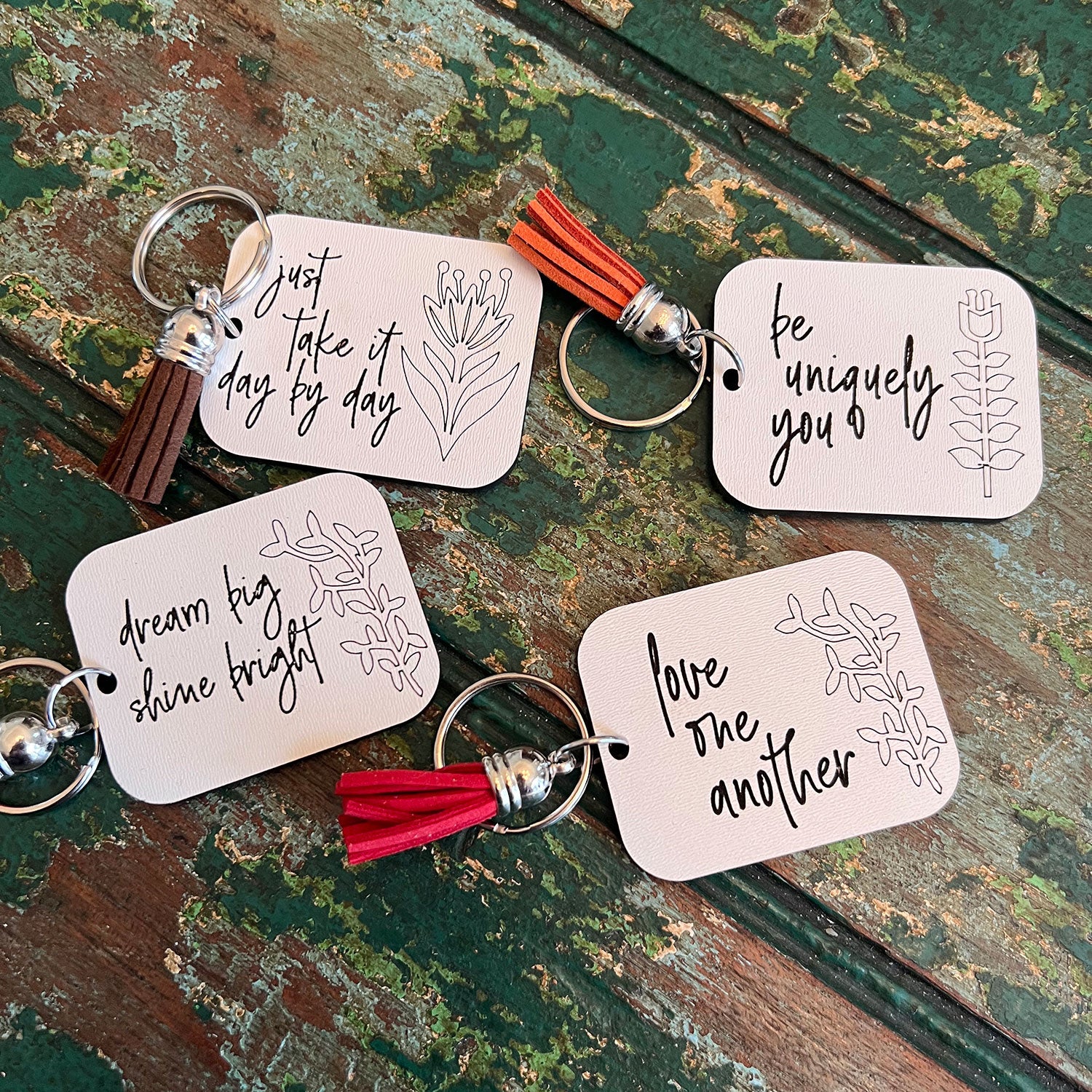 Minimalist Inspiration Keychain (Set of 12) – Glowforge Shop