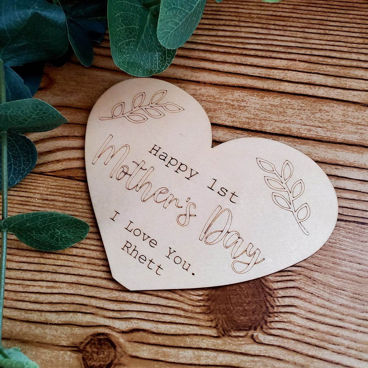 Personalized Happy Mother's Day Heart Sign (Set of 2)