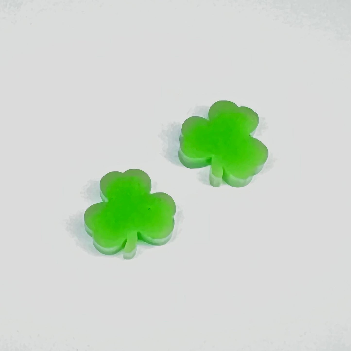 Simple Clover Stud Earrings