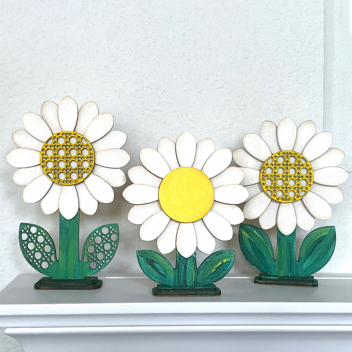 Standing Daisy Flowers - Spring Flower Decor (Set of 3) – Glowforge Shop