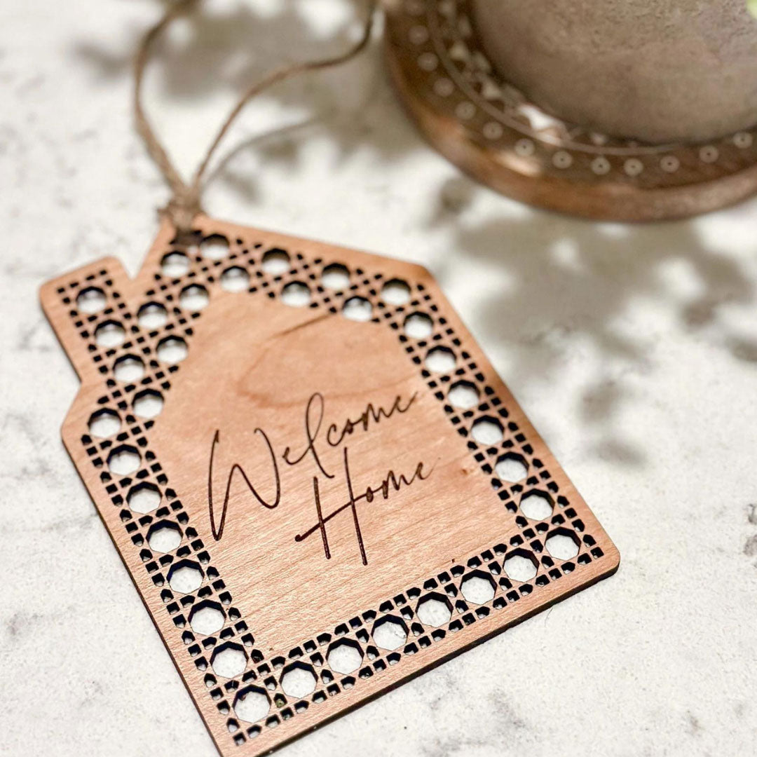 Welcome Home Rattan Ornament Gift Tag
